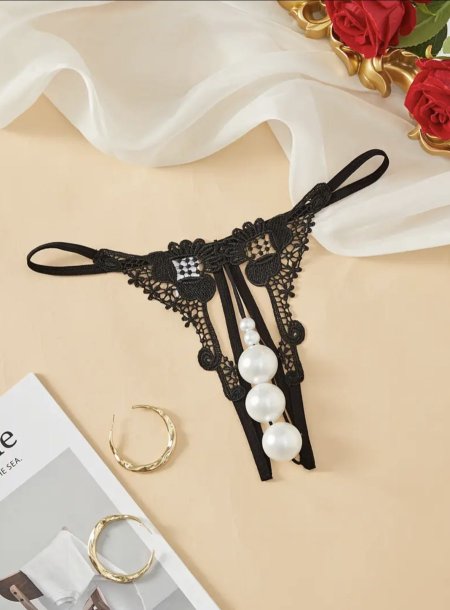 سترينغ اللؤلؤ الملكي – Royal Pearl Lace Thong